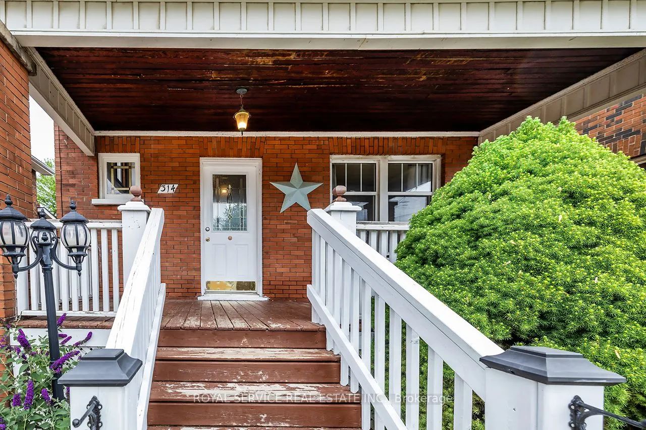 314 Gliddon Avenue