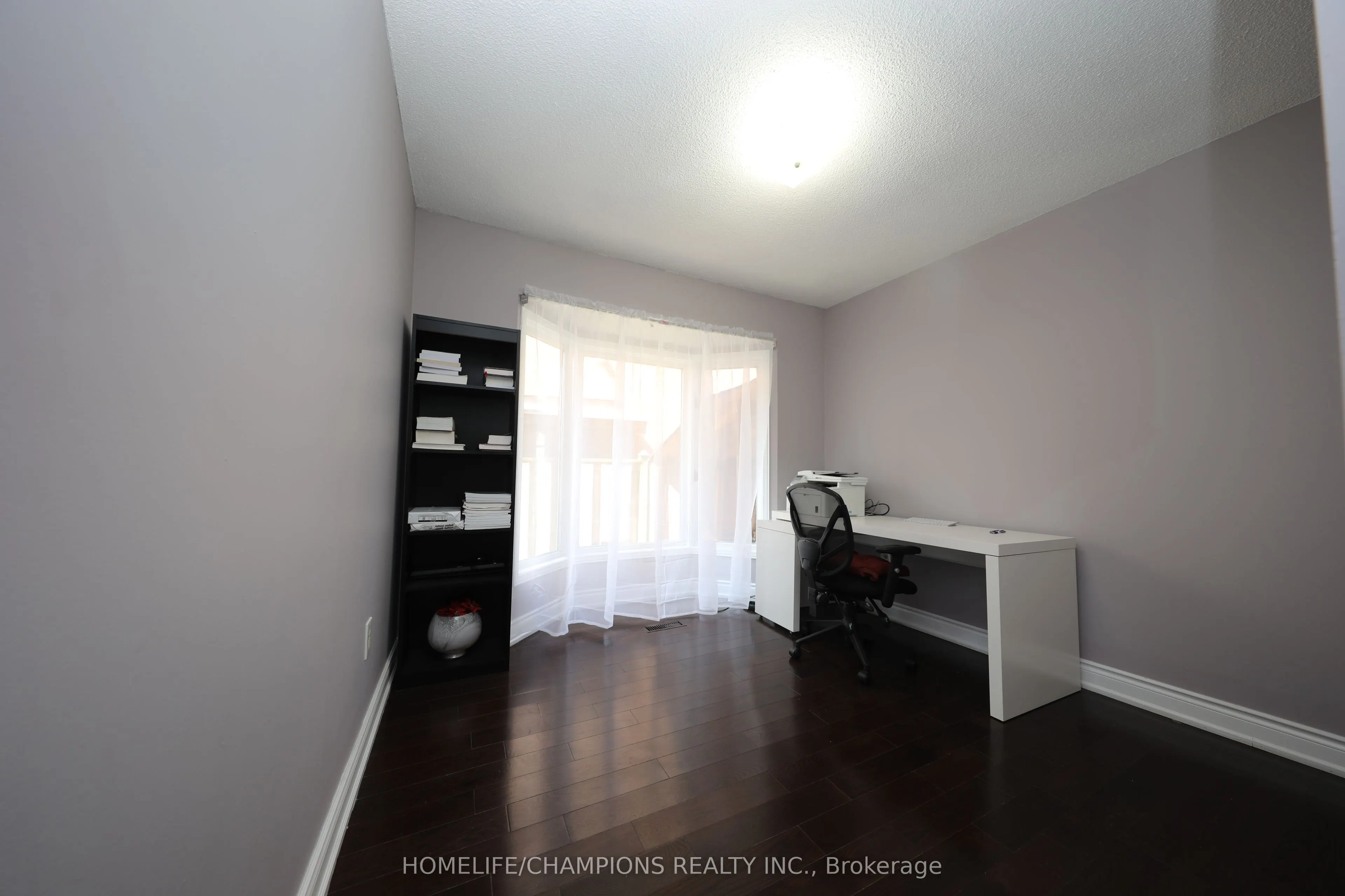46 Canmore Boulevard