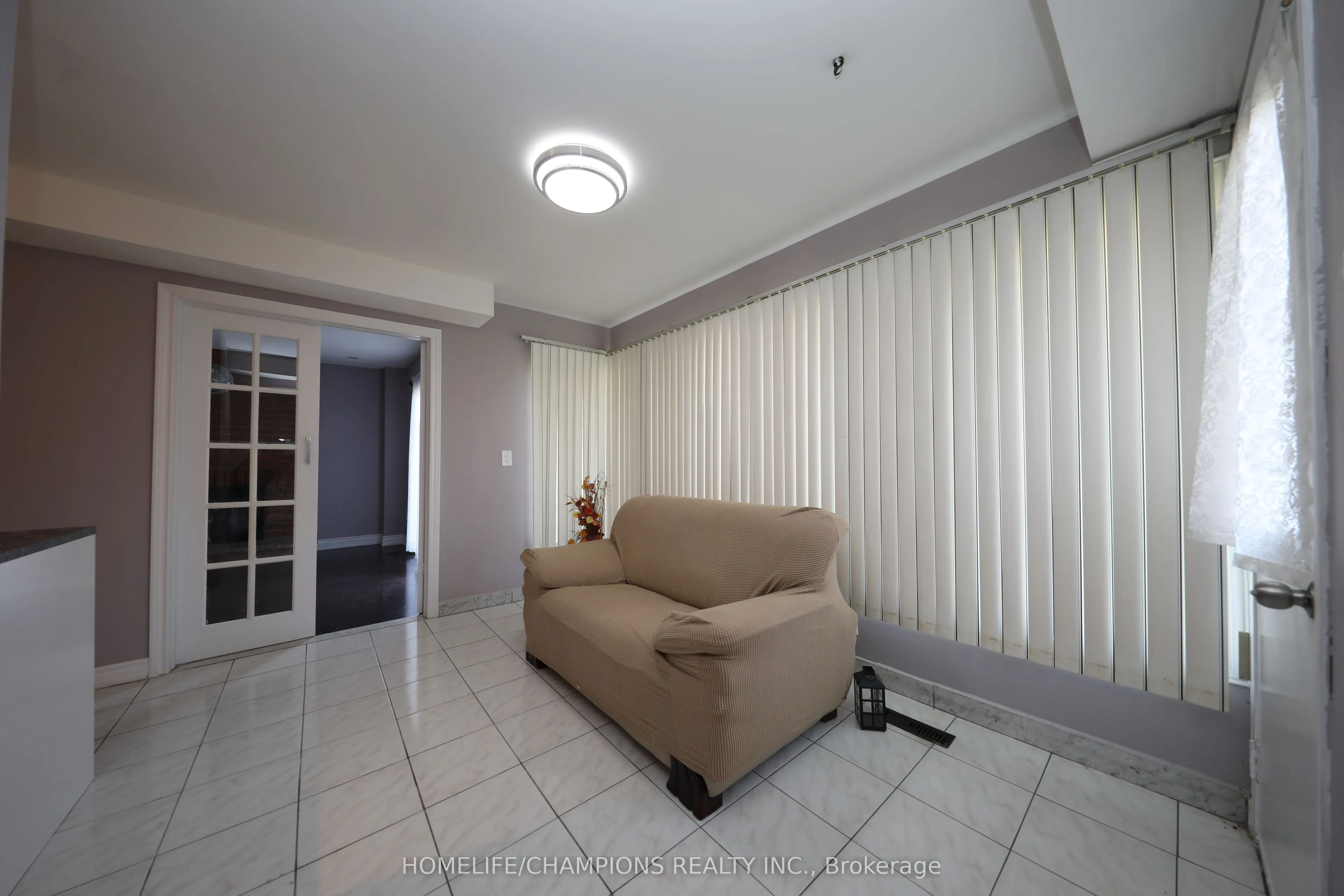 46 Canmore Boulevard