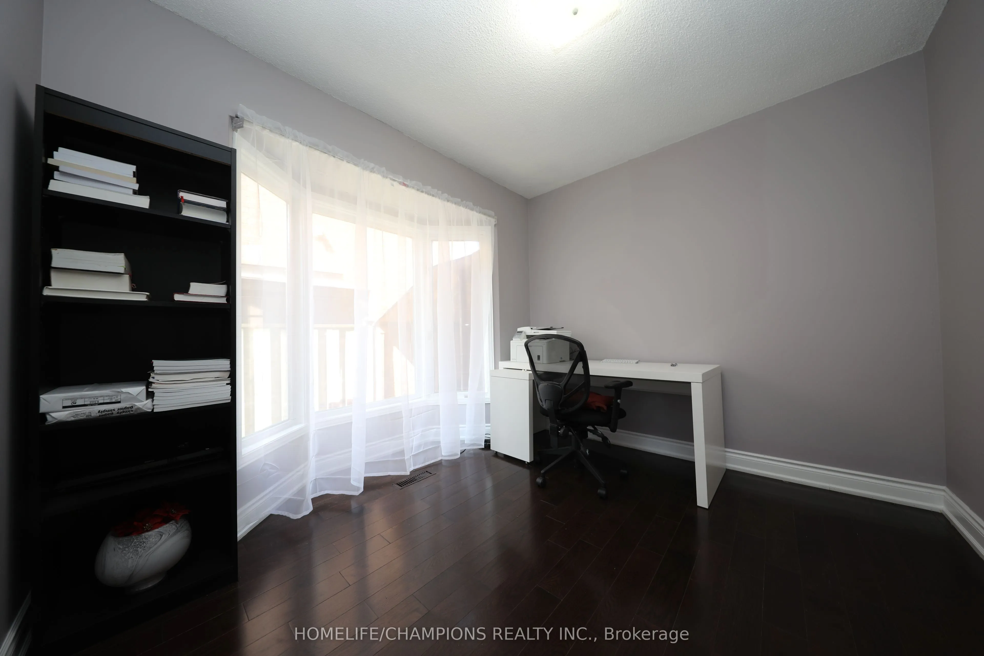 46 Canmore Boulevard