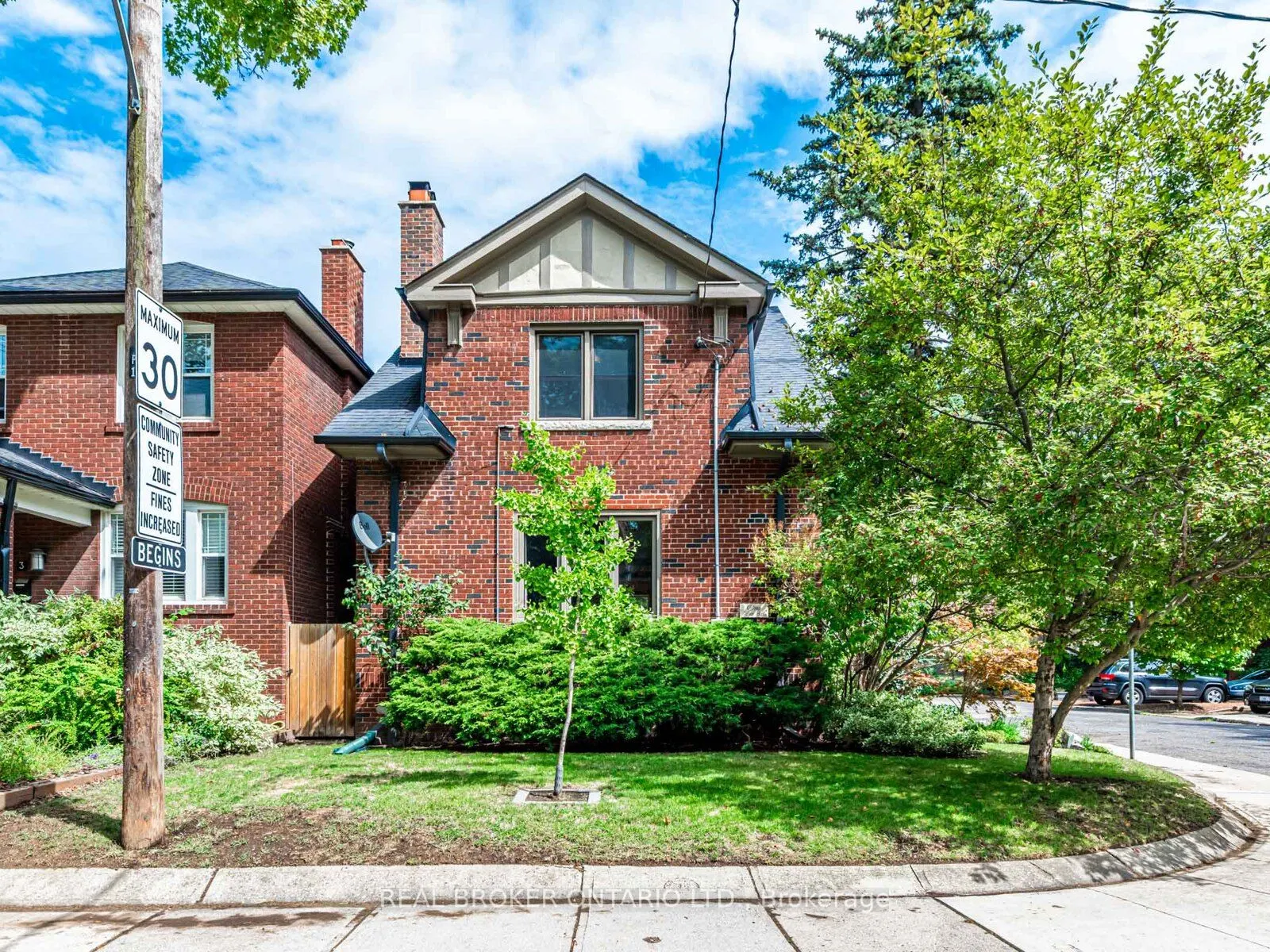 1 Phin Avenue