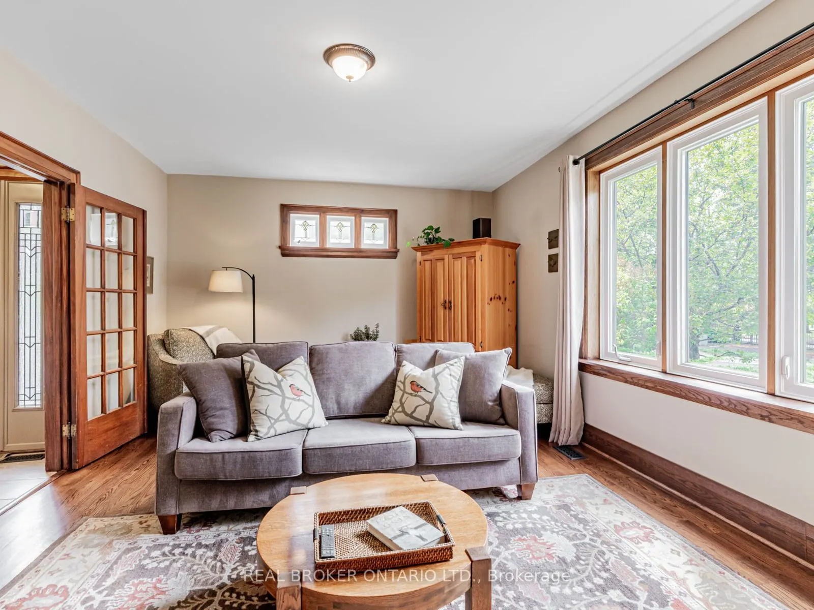 1 Phin Avenue