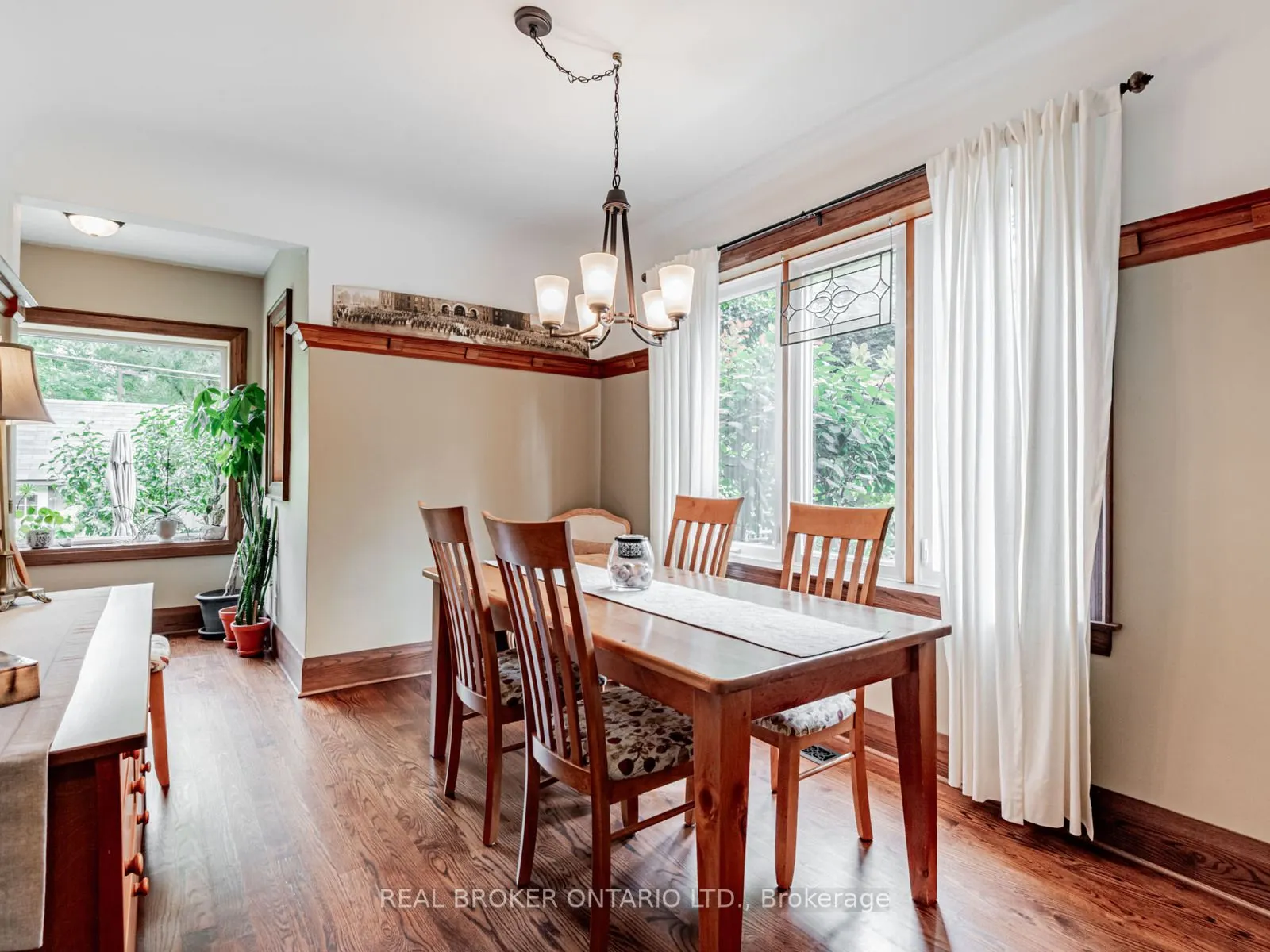 1 Phin Avenue