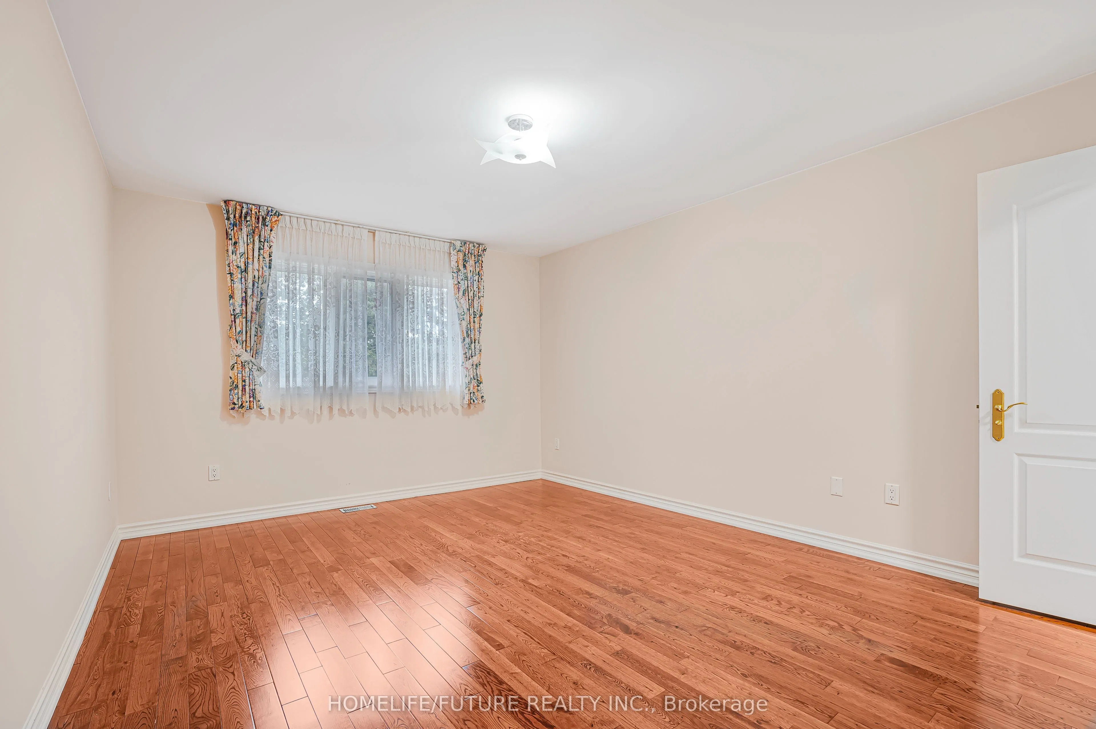 53 Linwood Avenue