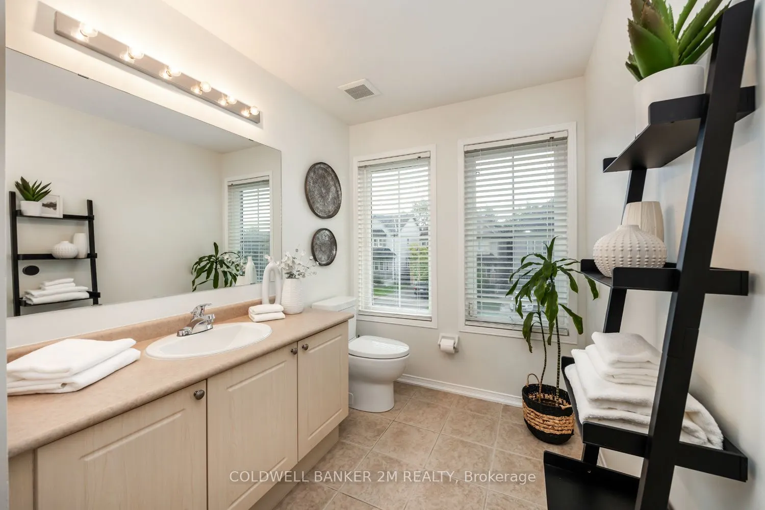2 Woodbine Place
