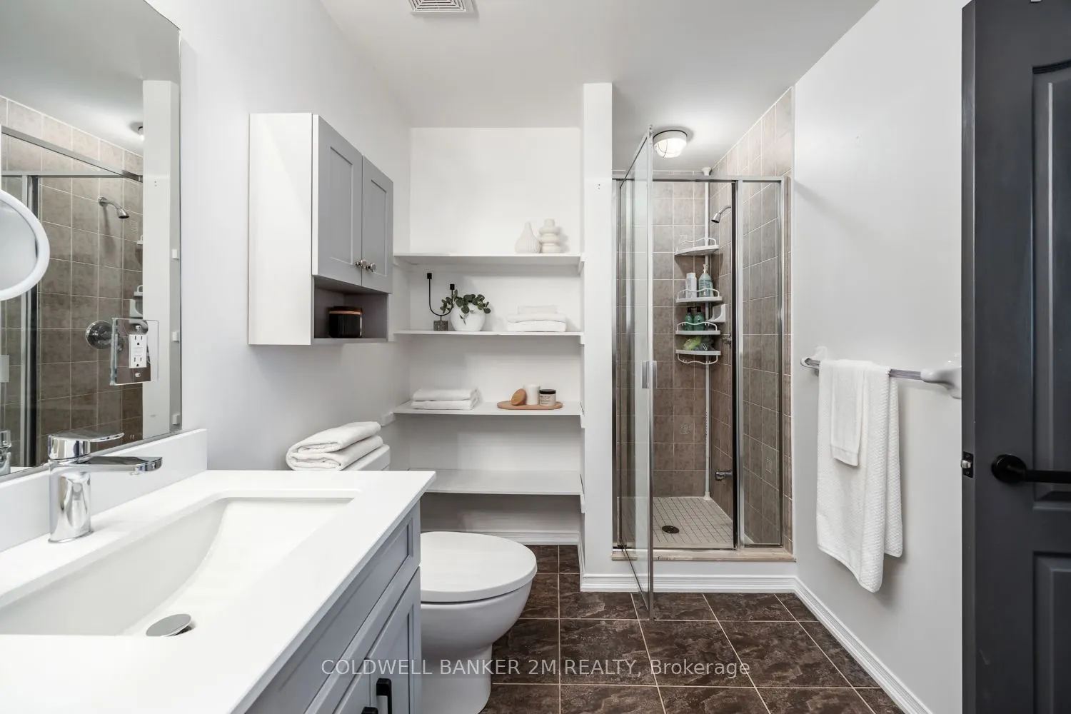 2 Woodbine Place