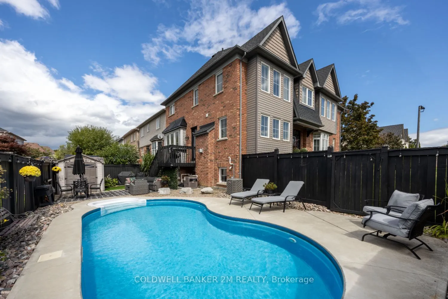 2 Woodbine Place