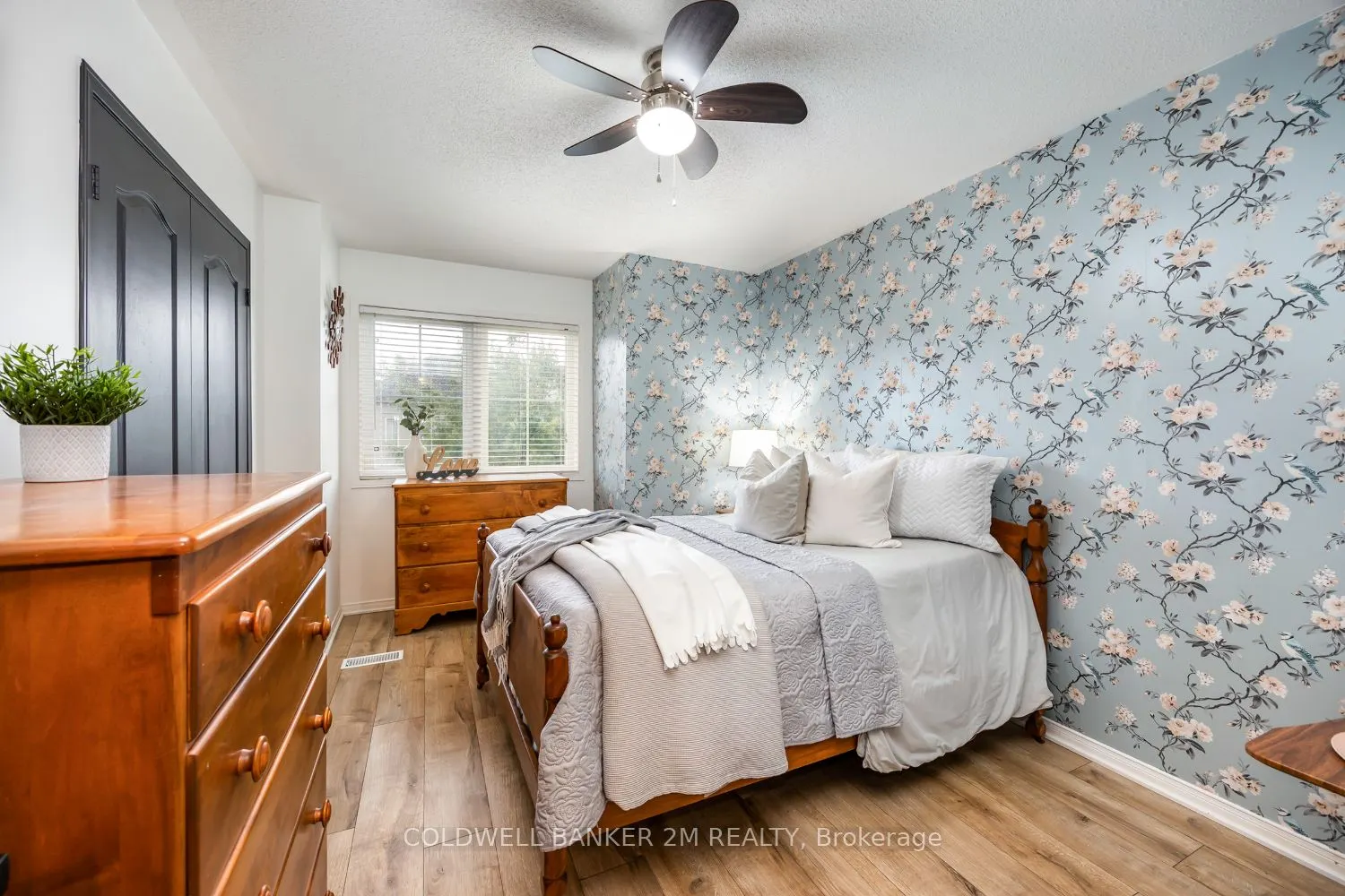2 Woodbine Place