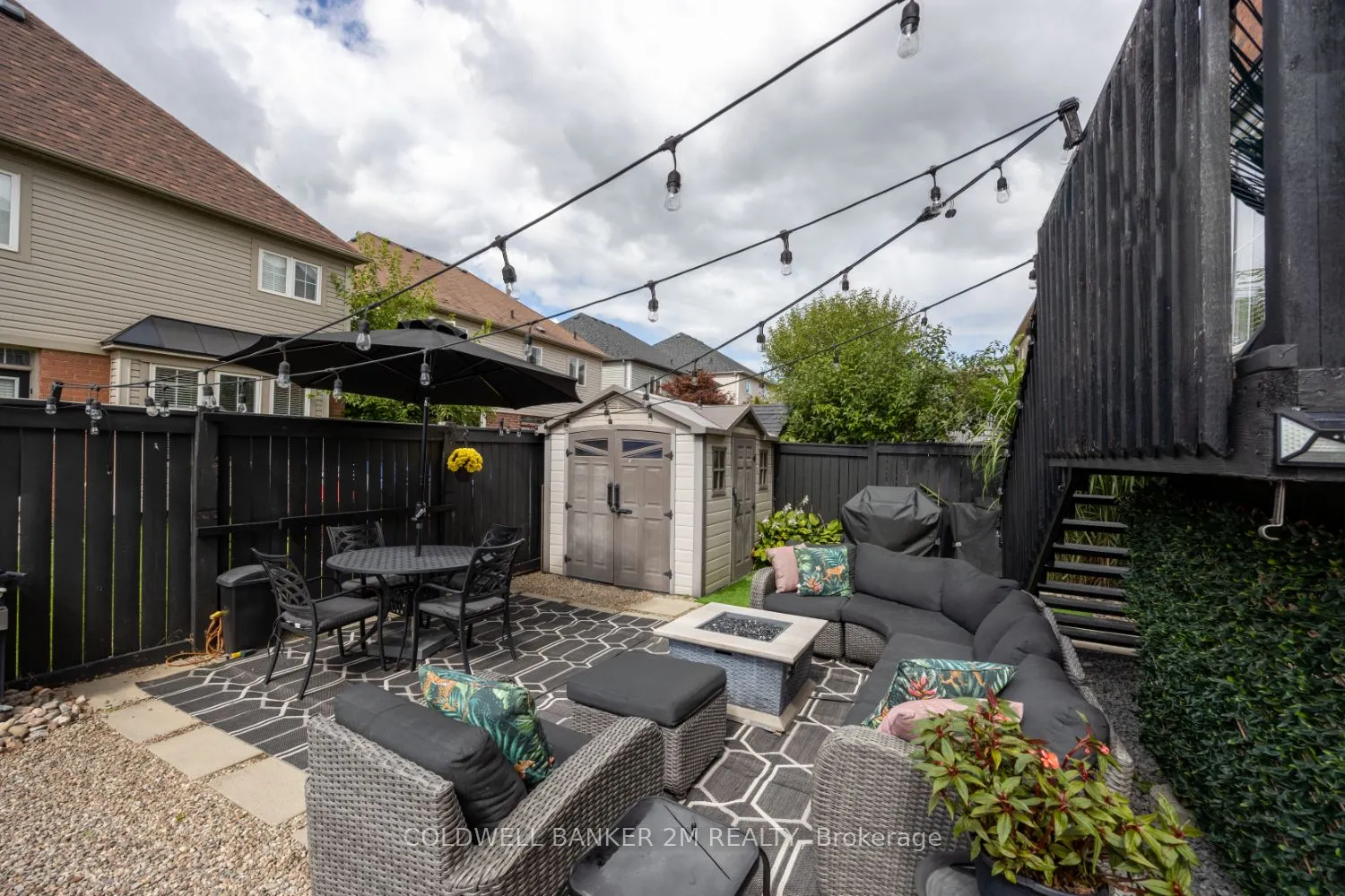 2 Woodbine Place