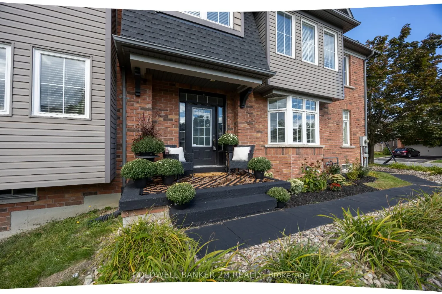 2 Woodbine Place
