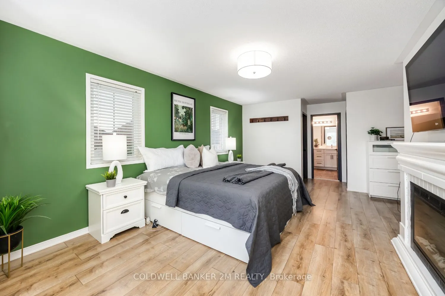 2 Woodbine Place