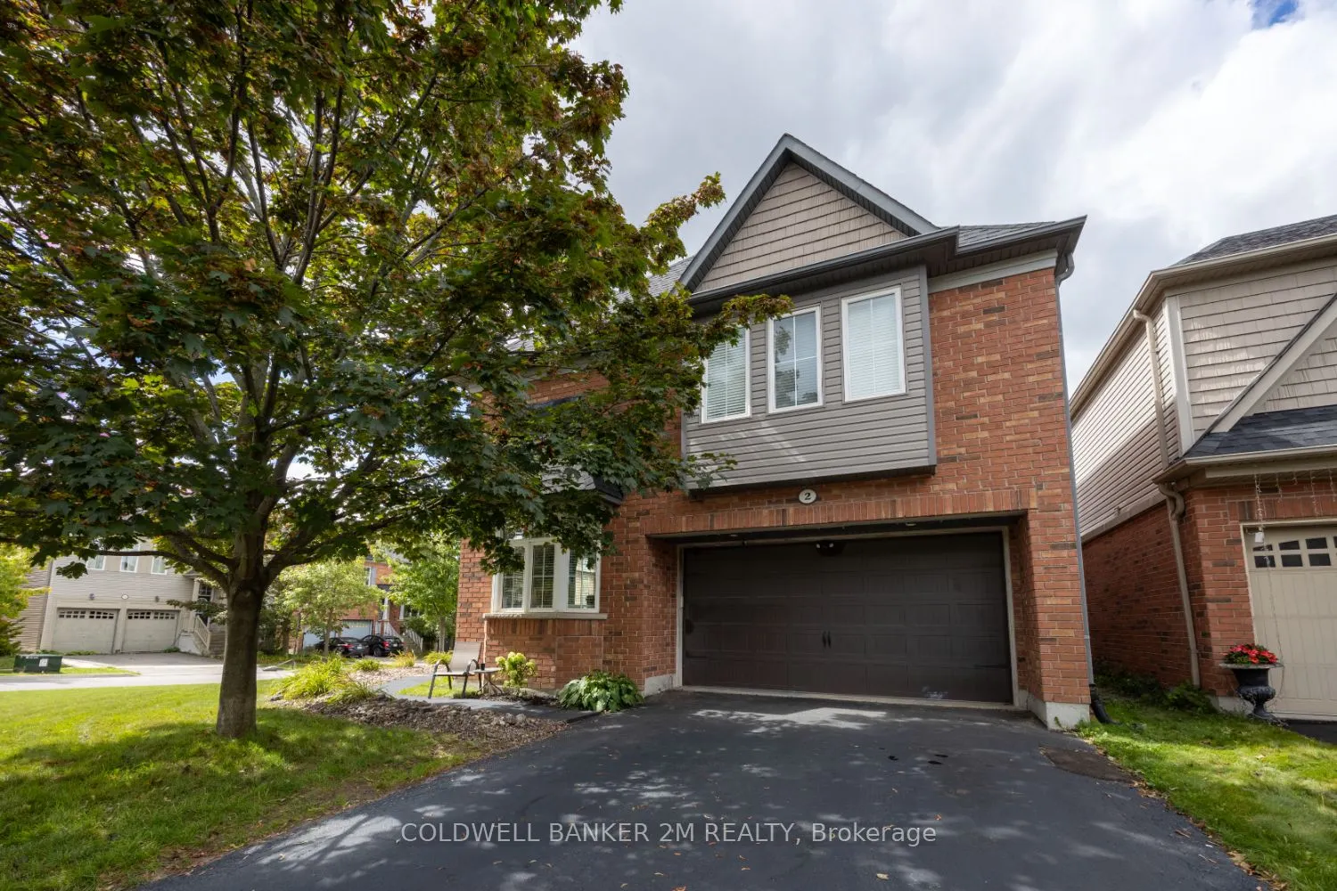 2 Woodbine Place