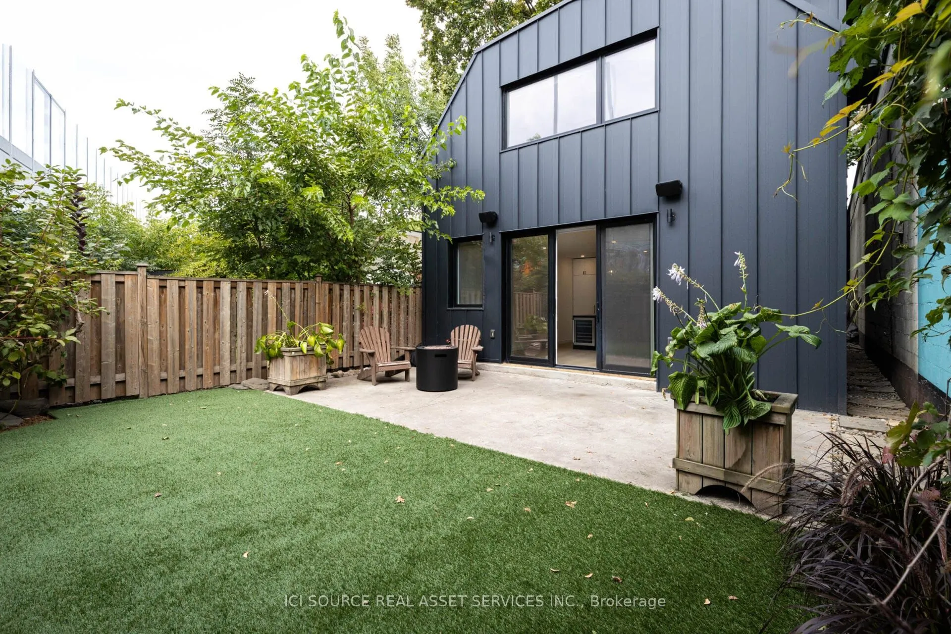 50 Mcgee Street, #R