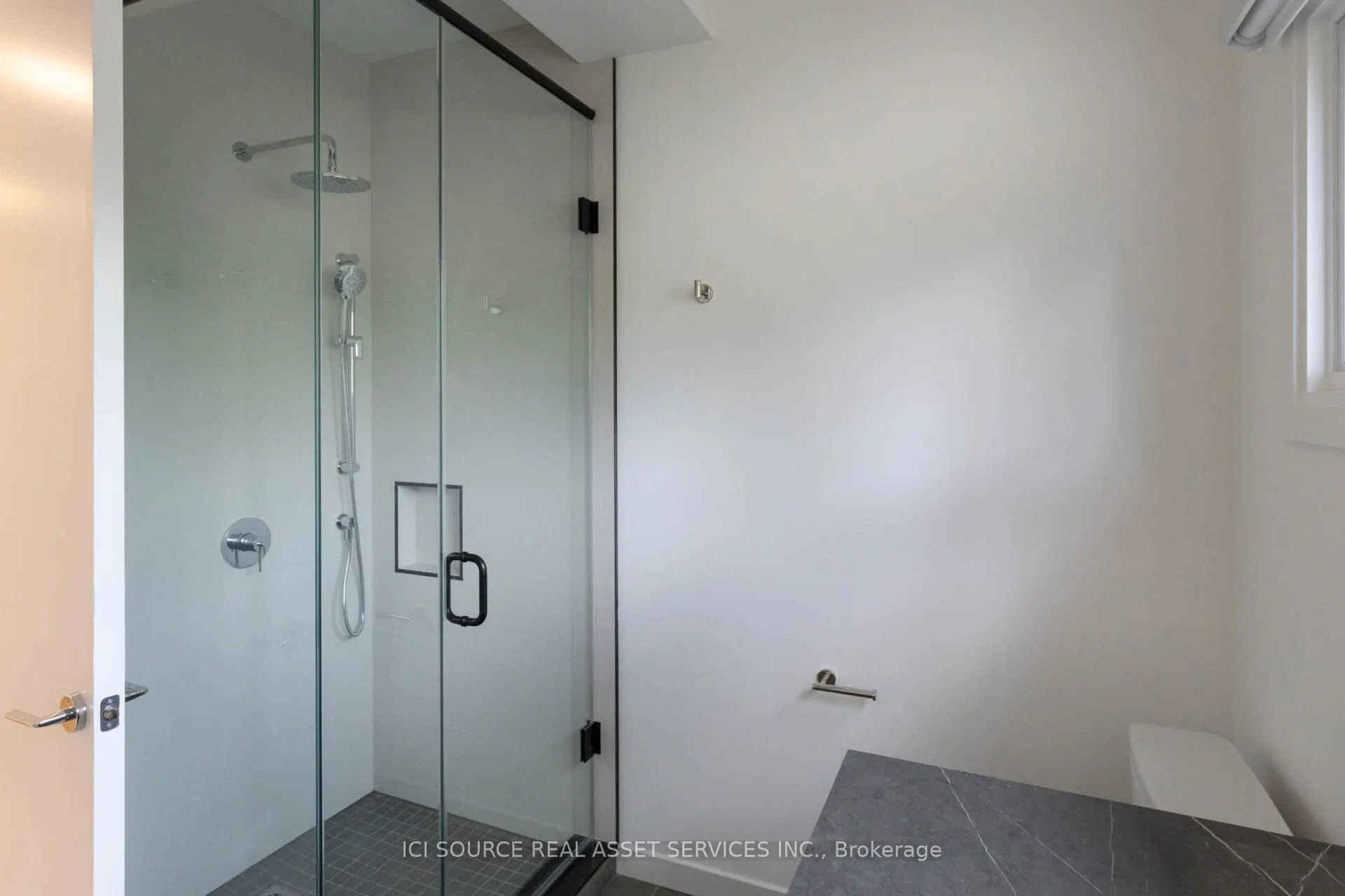 50 Mcgee Street, #R