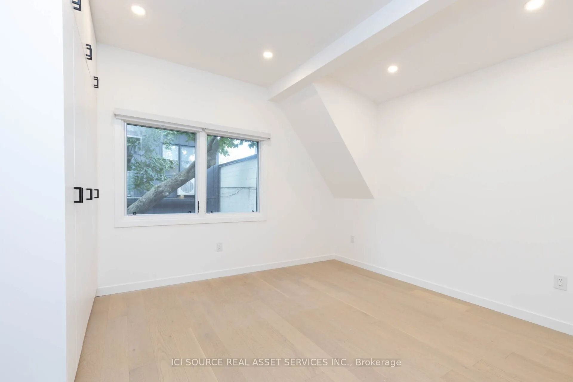 50 Mcgee Street, #R