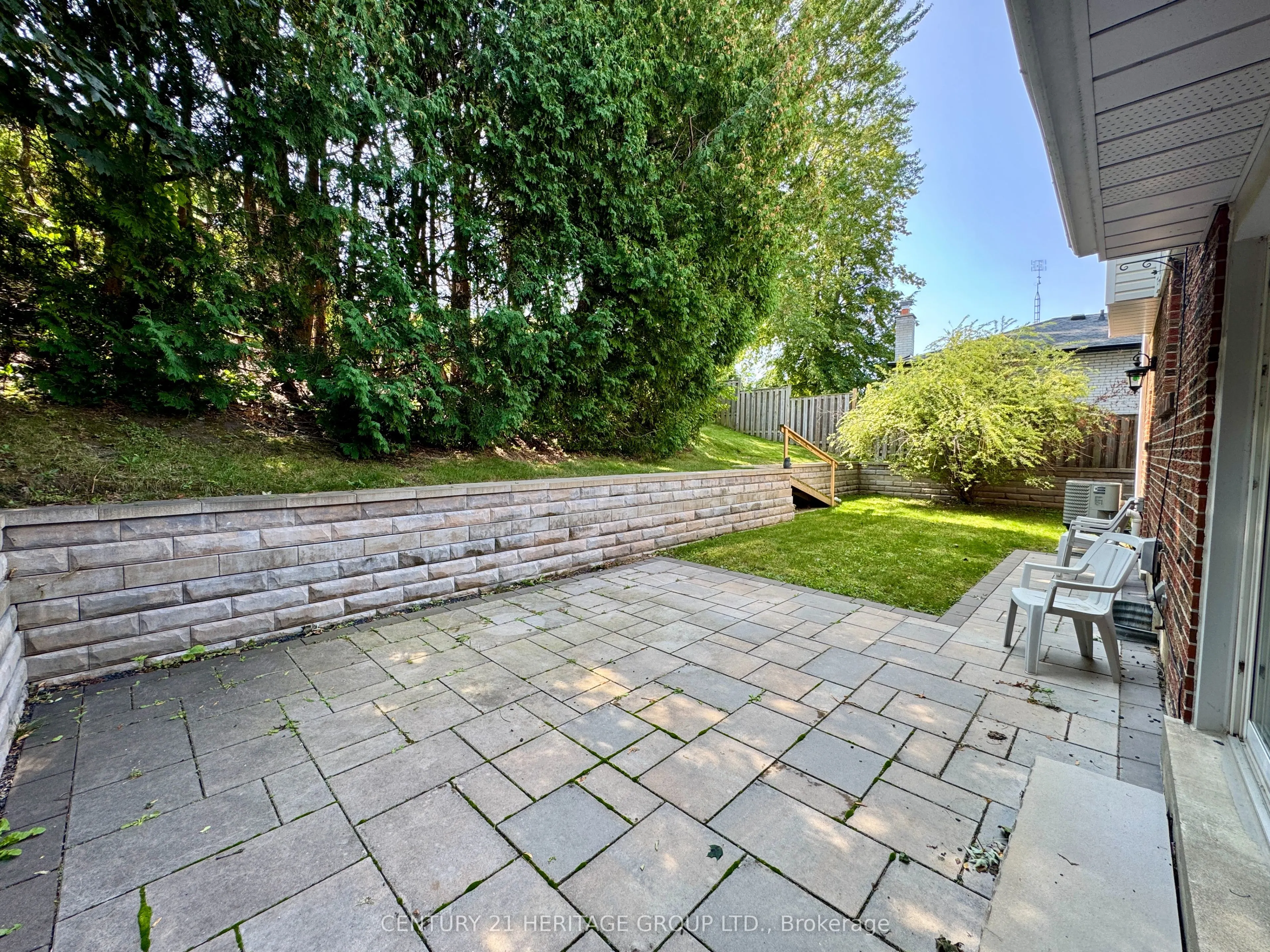 584 Arnhem Drive