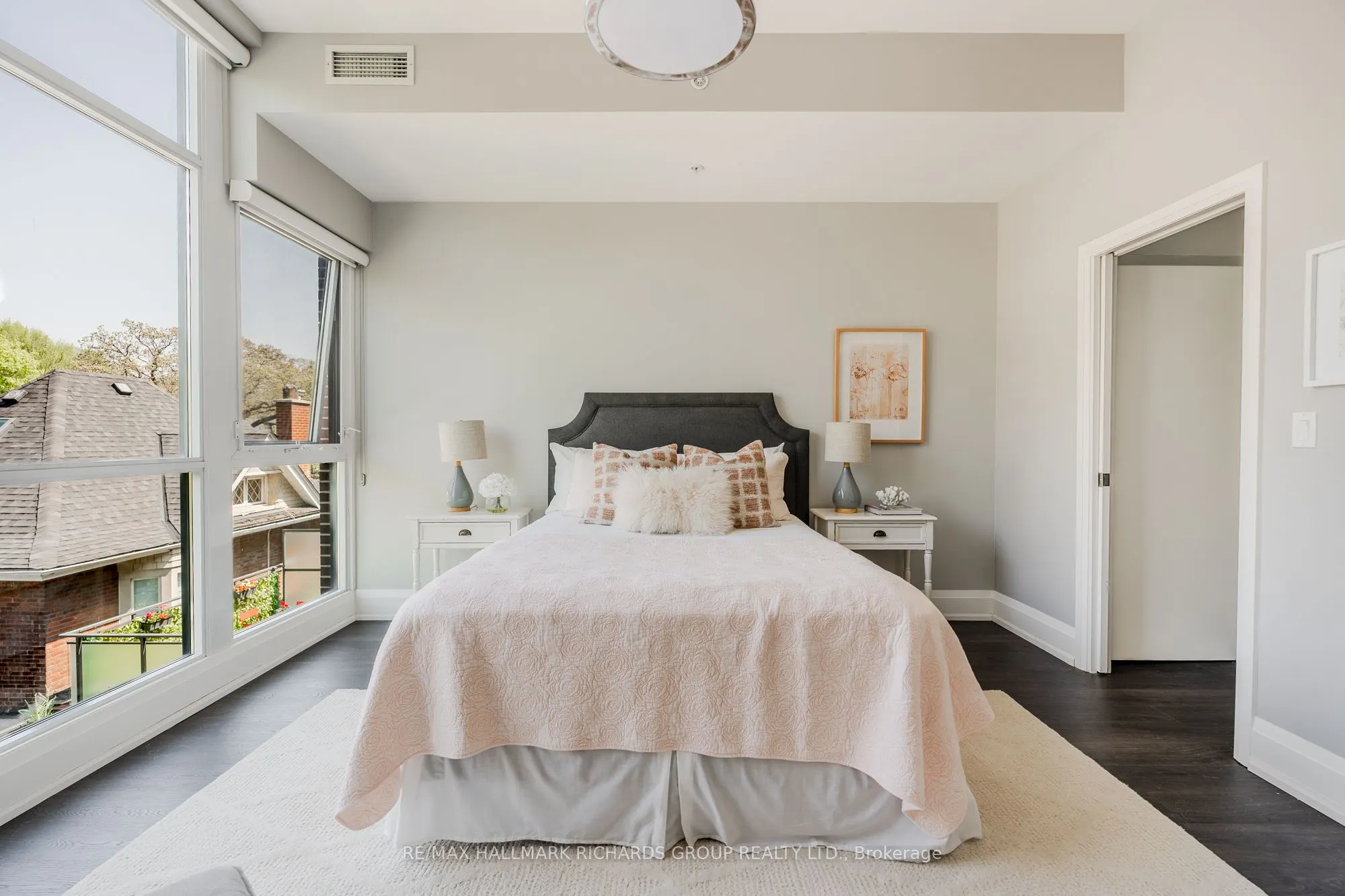 2 Bellefair Avenue, #TH5