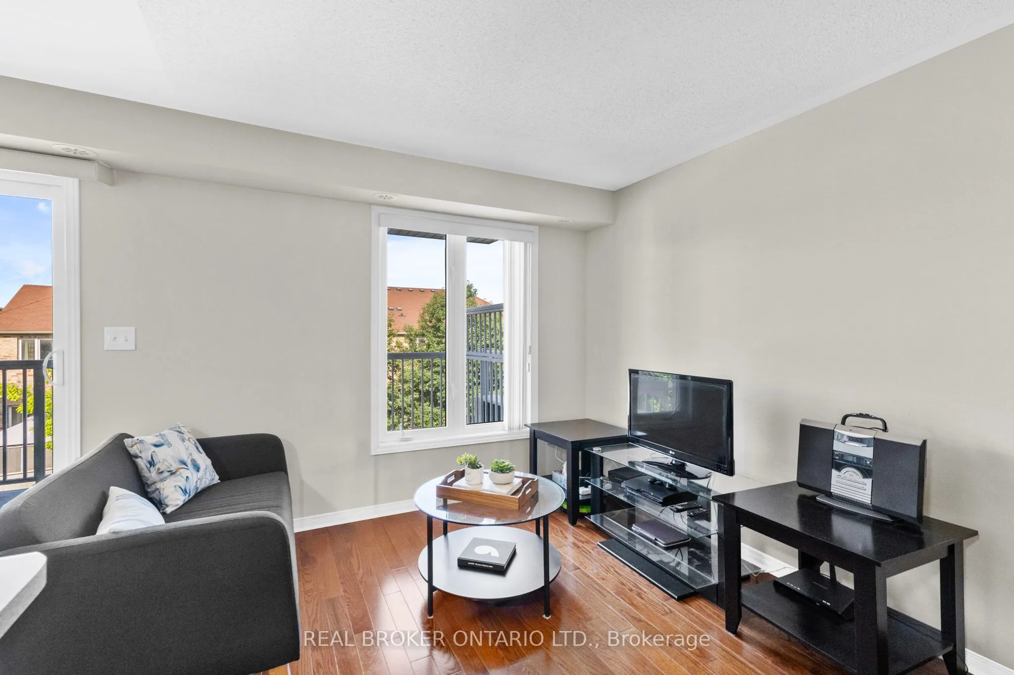 649E Warden Avenue, #27