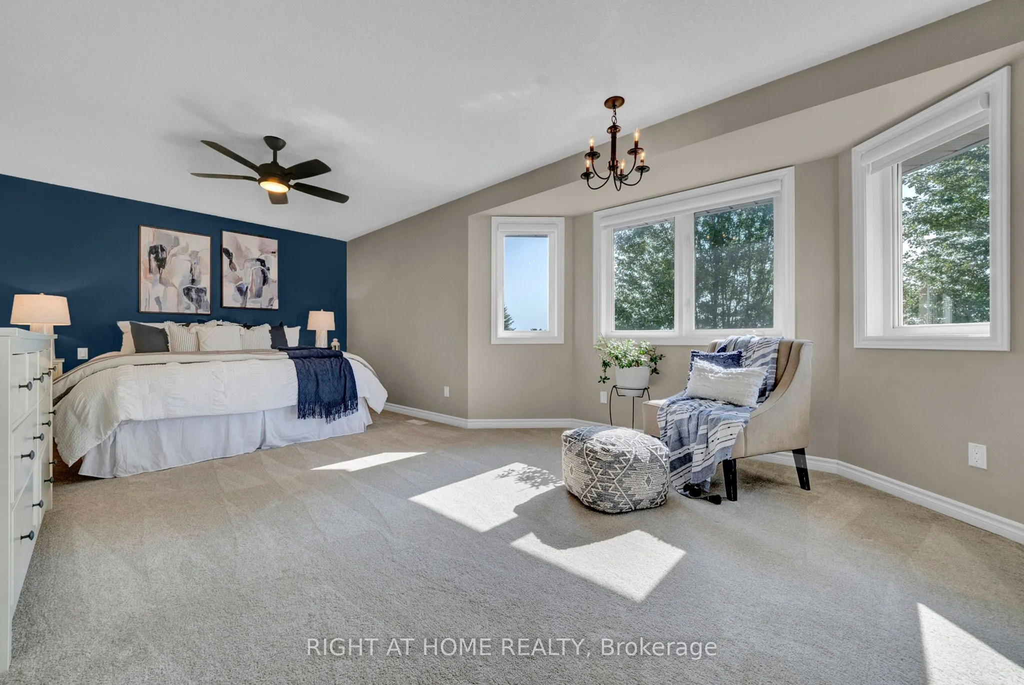 889 Oberland Drive