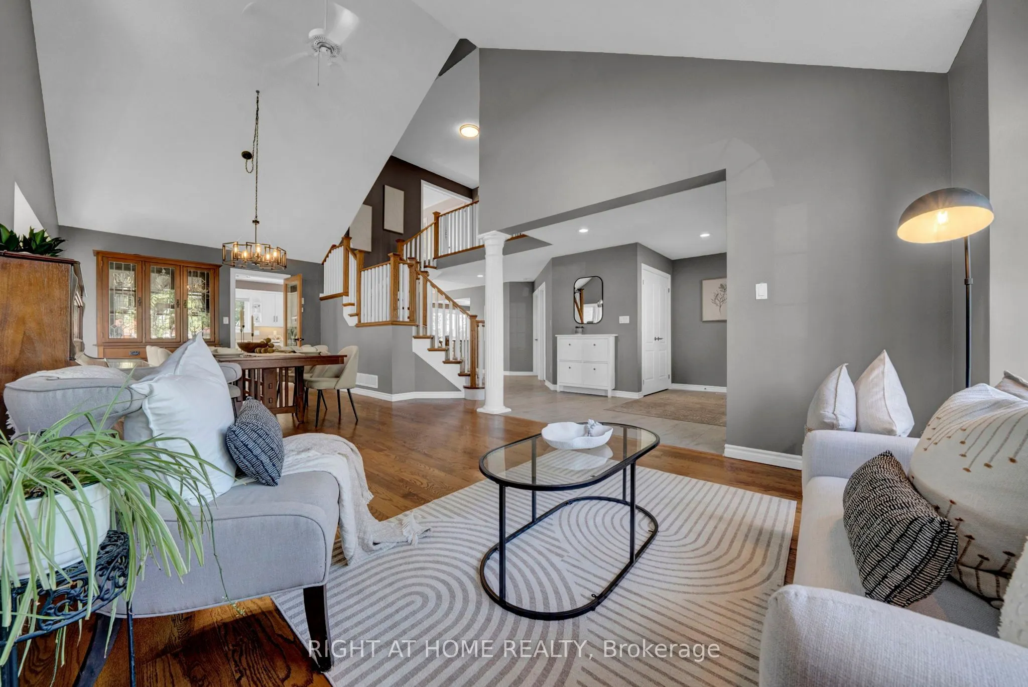 889 Oberland Drive
