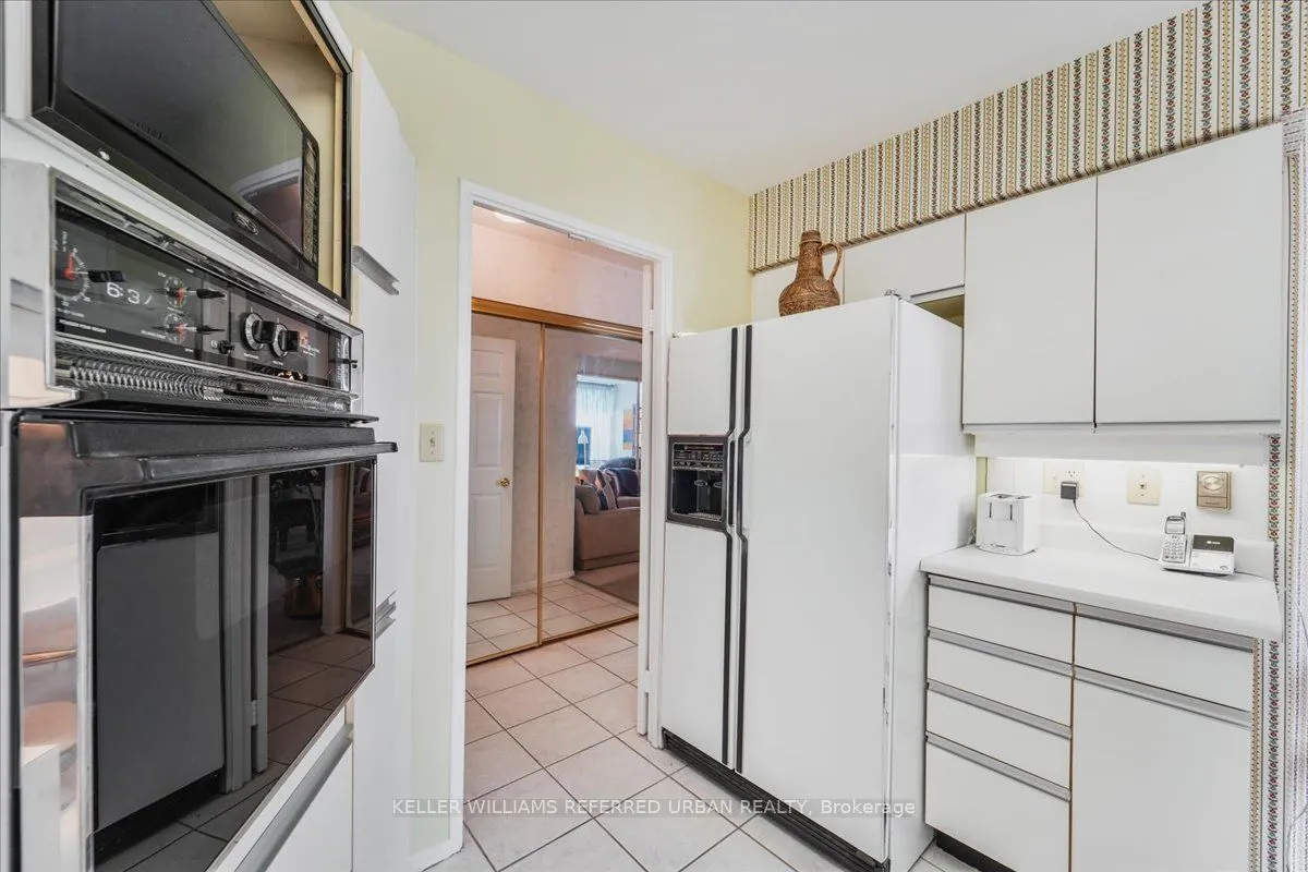 175 Bamburgh Circle, #1918