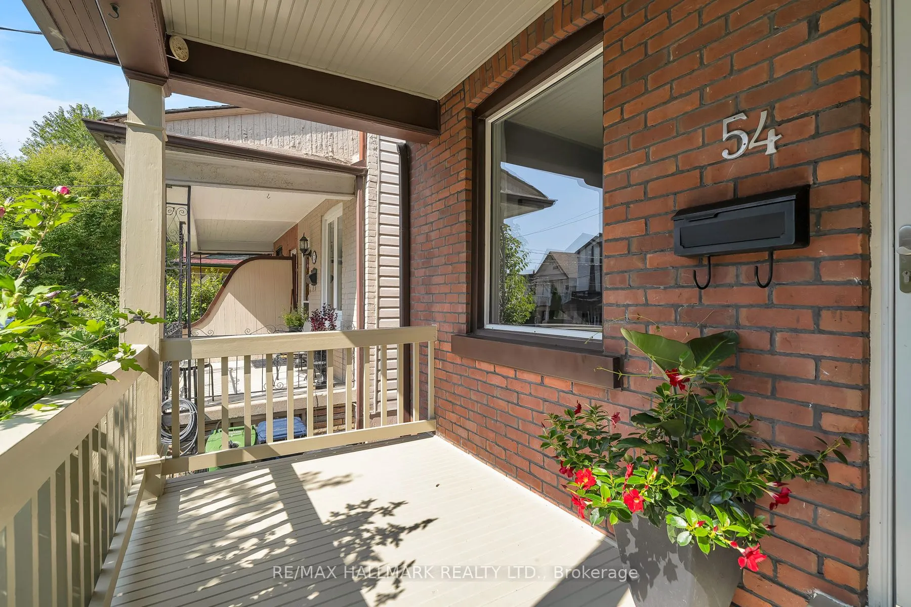 54 Wroxeter Avenue