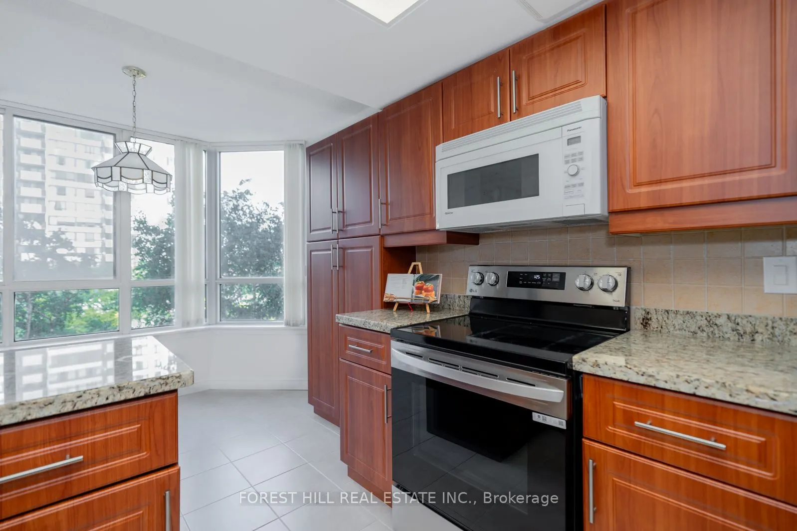 225 Bamburgh Circle, #303