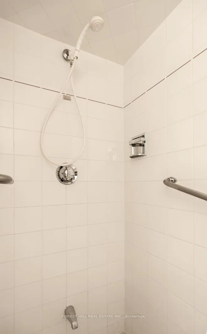 225 Bamburgh Circle, #303