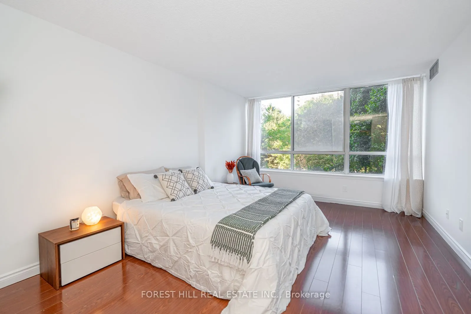 225 Bamburgh Circle, #303