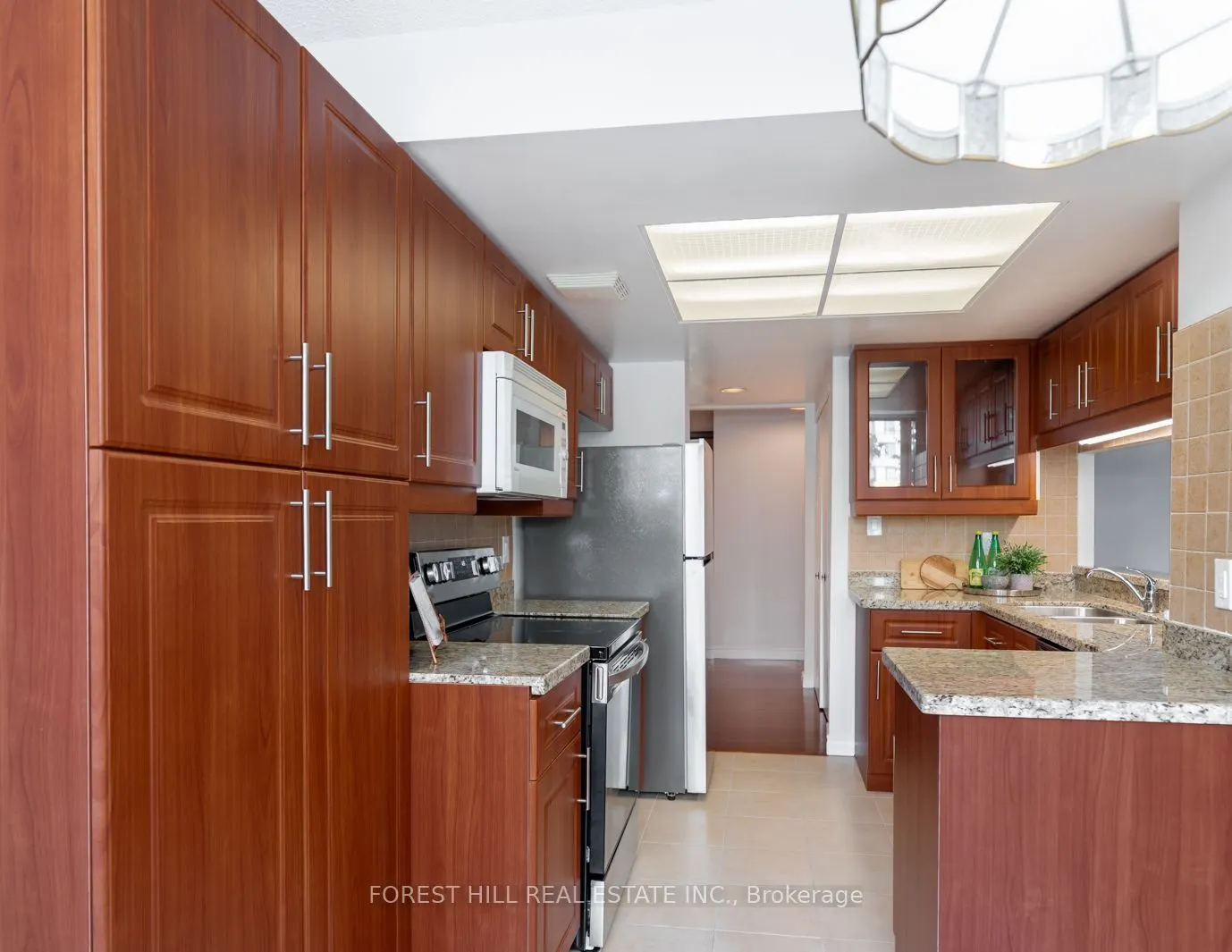 225 Bamburgh Circle, #303