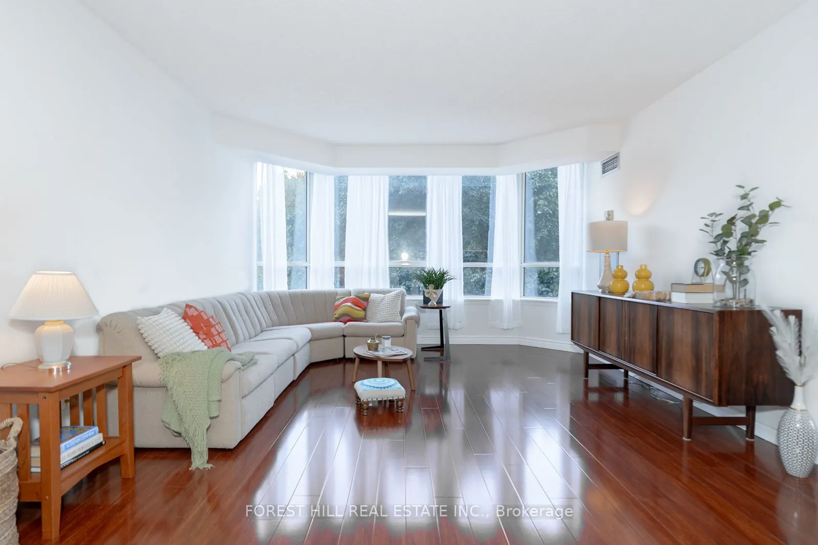 225 Bamburgh Circle, #303