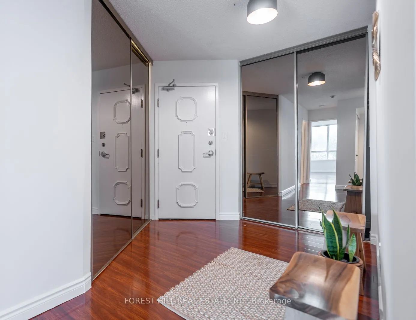 225 Bamburgh Circle, #303