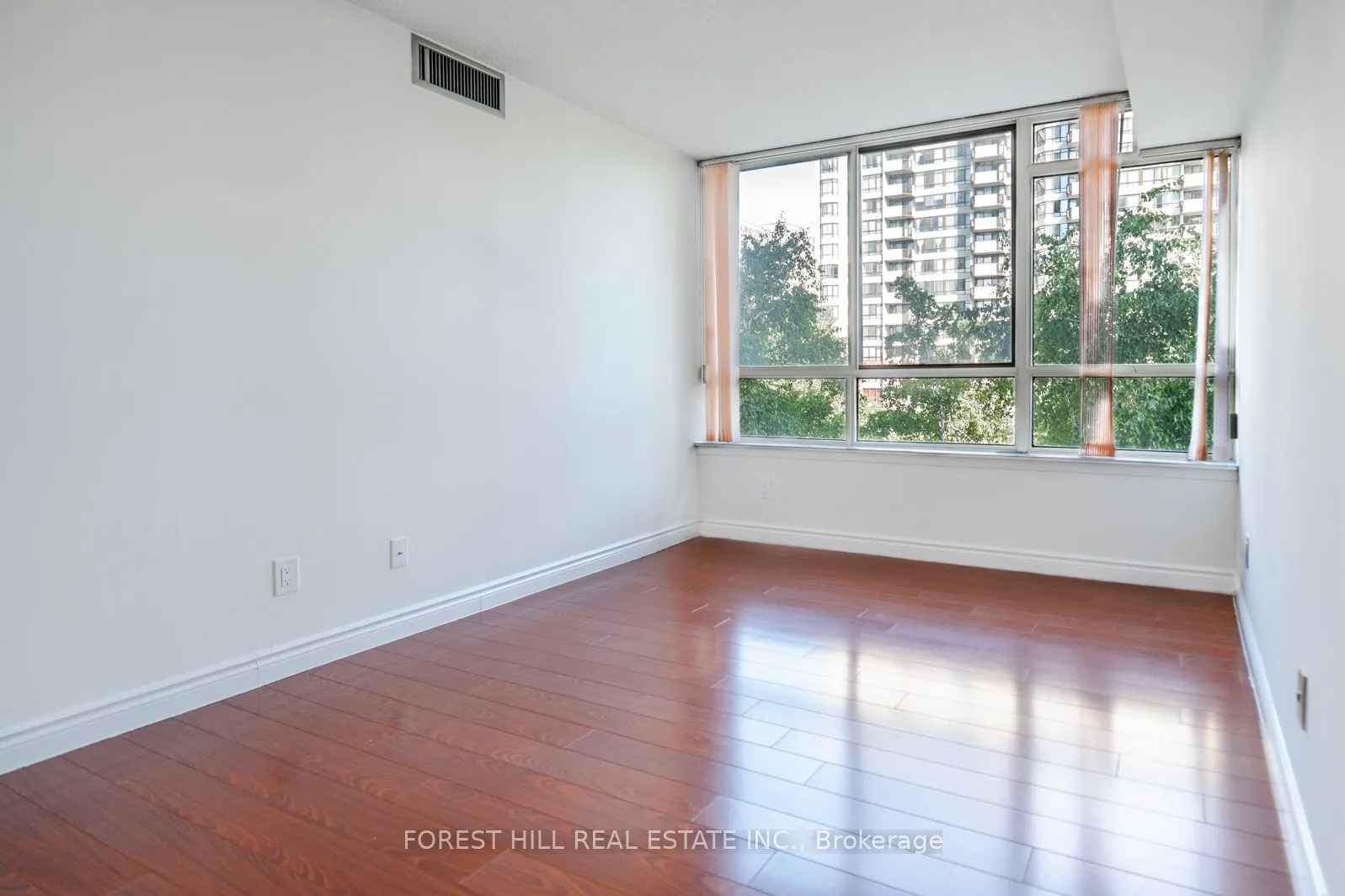 225 Bamburgh Circle, #303