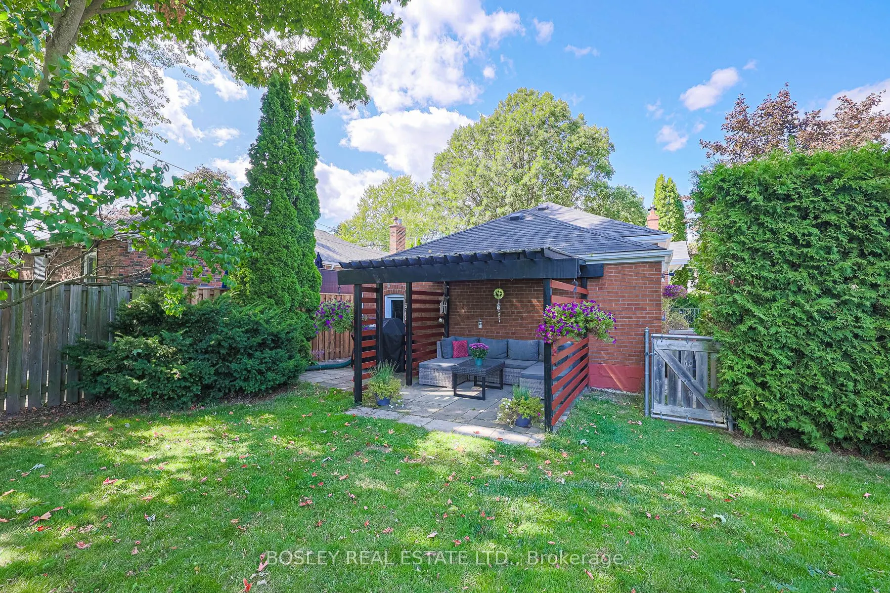 23 Stag Hill Drive