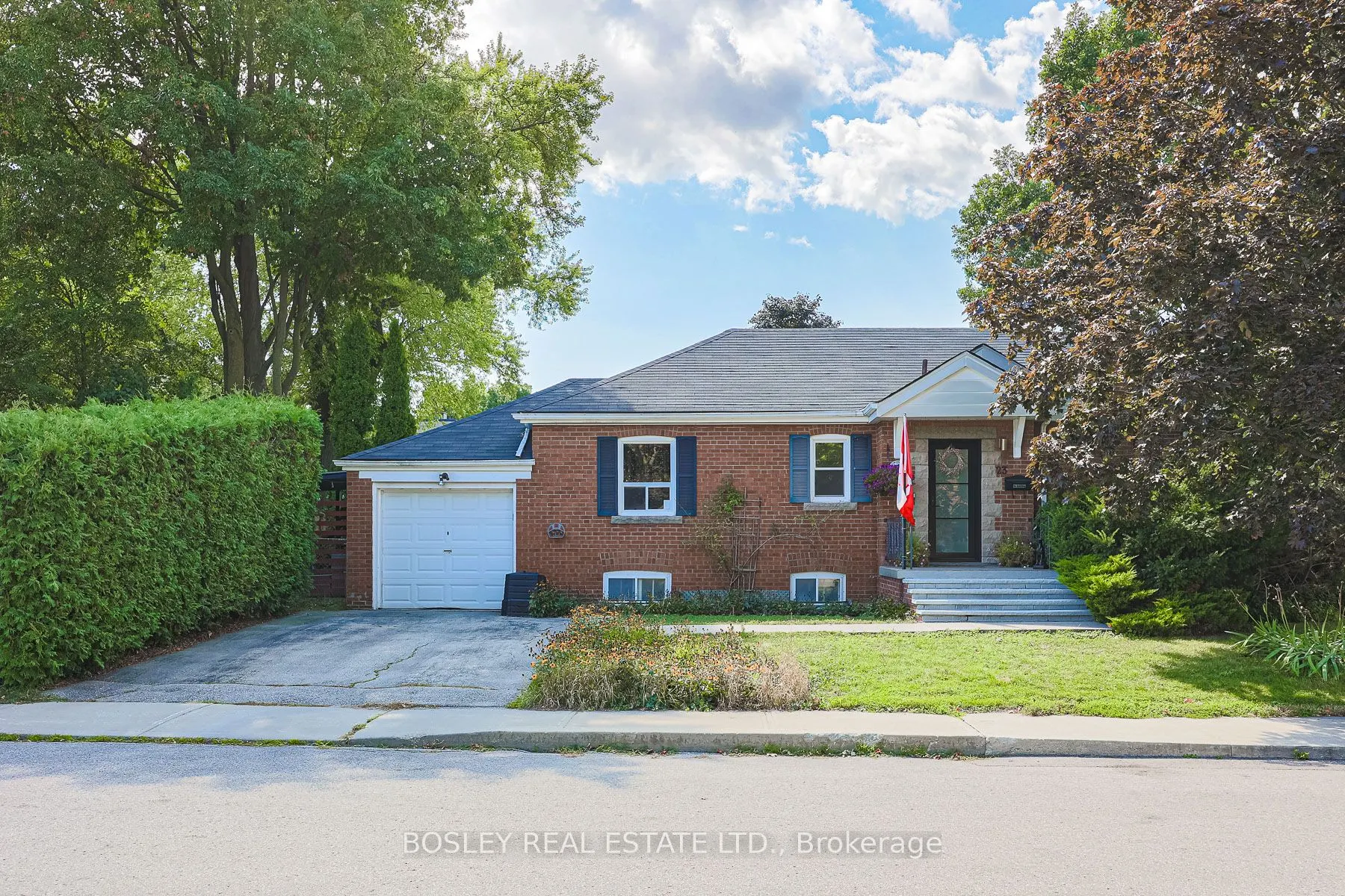 23 Stag Hill Drive