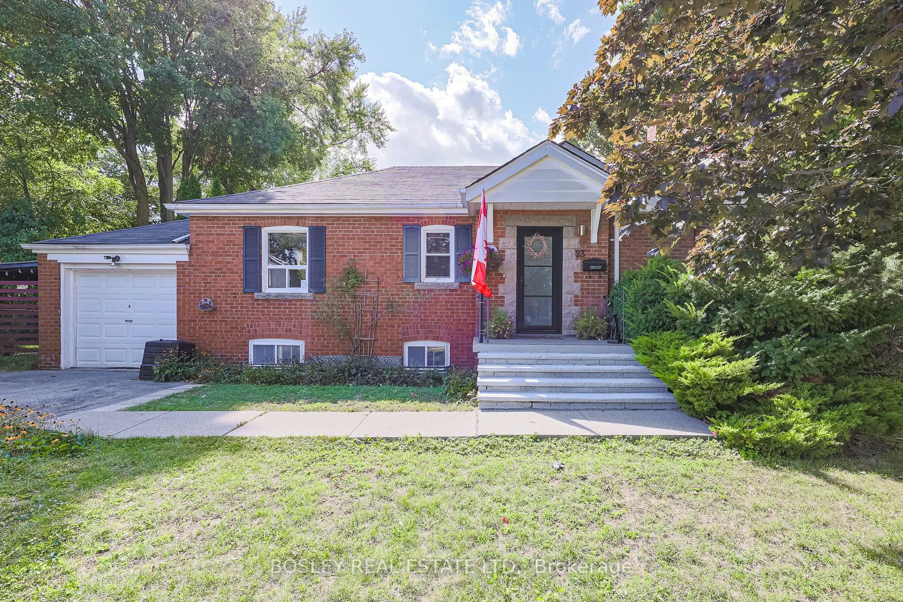 23 Stag Hill Drive