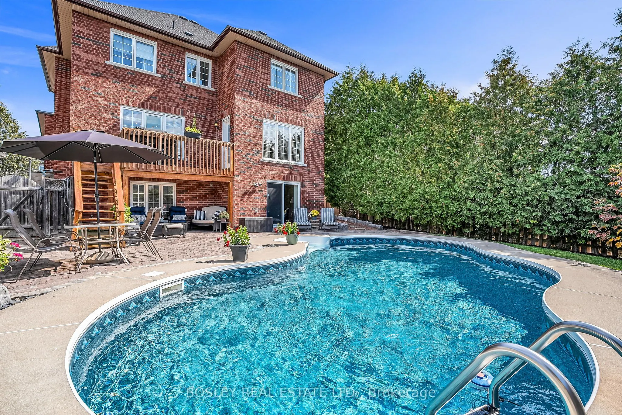 29 Mortimer Crescent