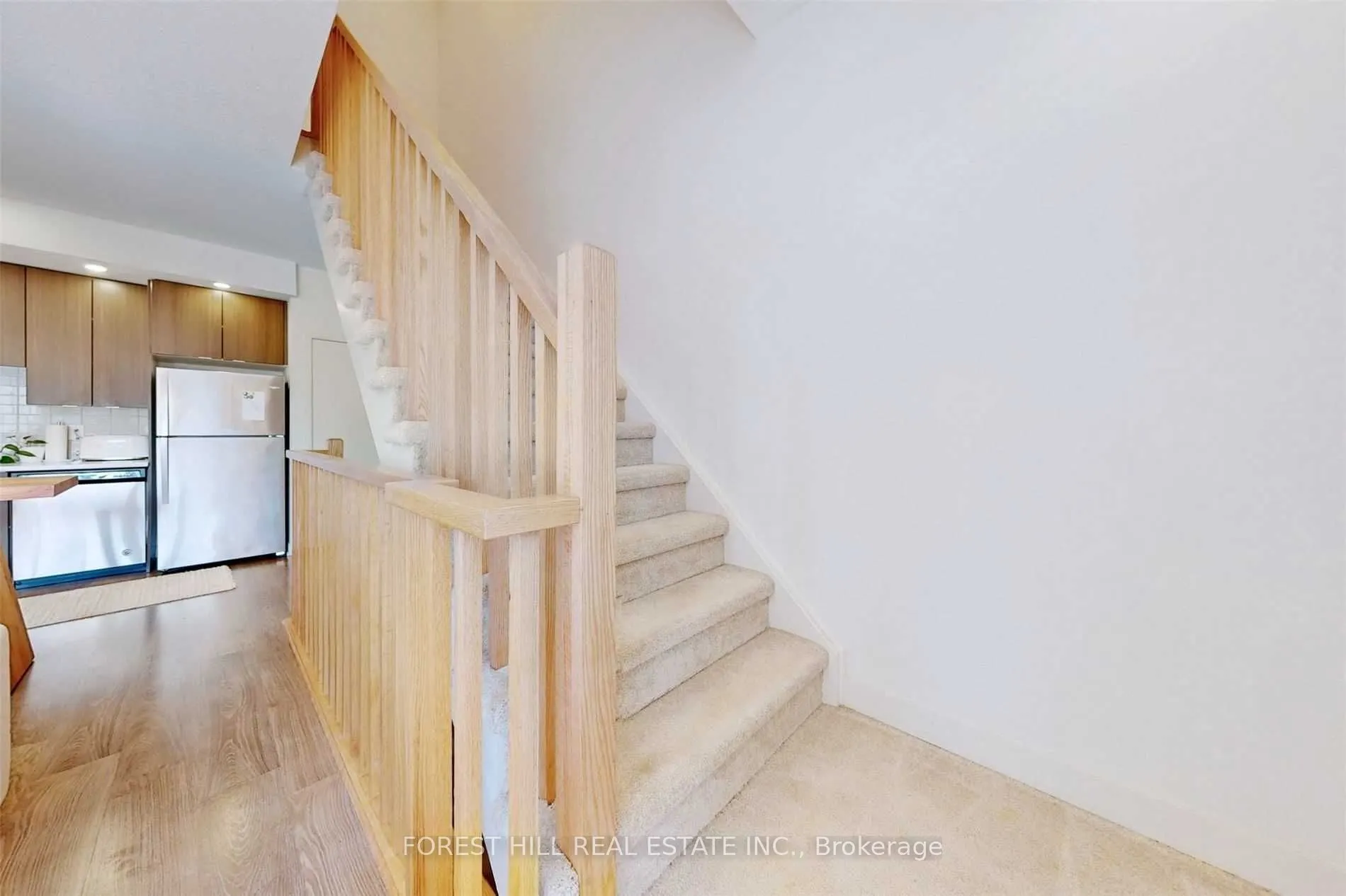 60 Orchid Place, #TH-2