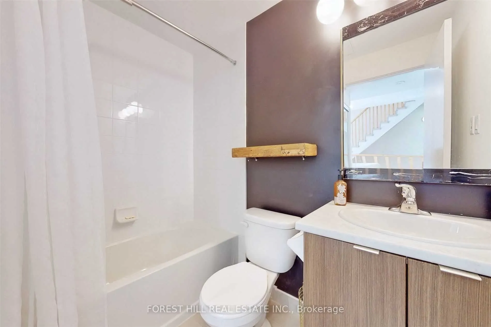 60 Orchid Place, #TH-2