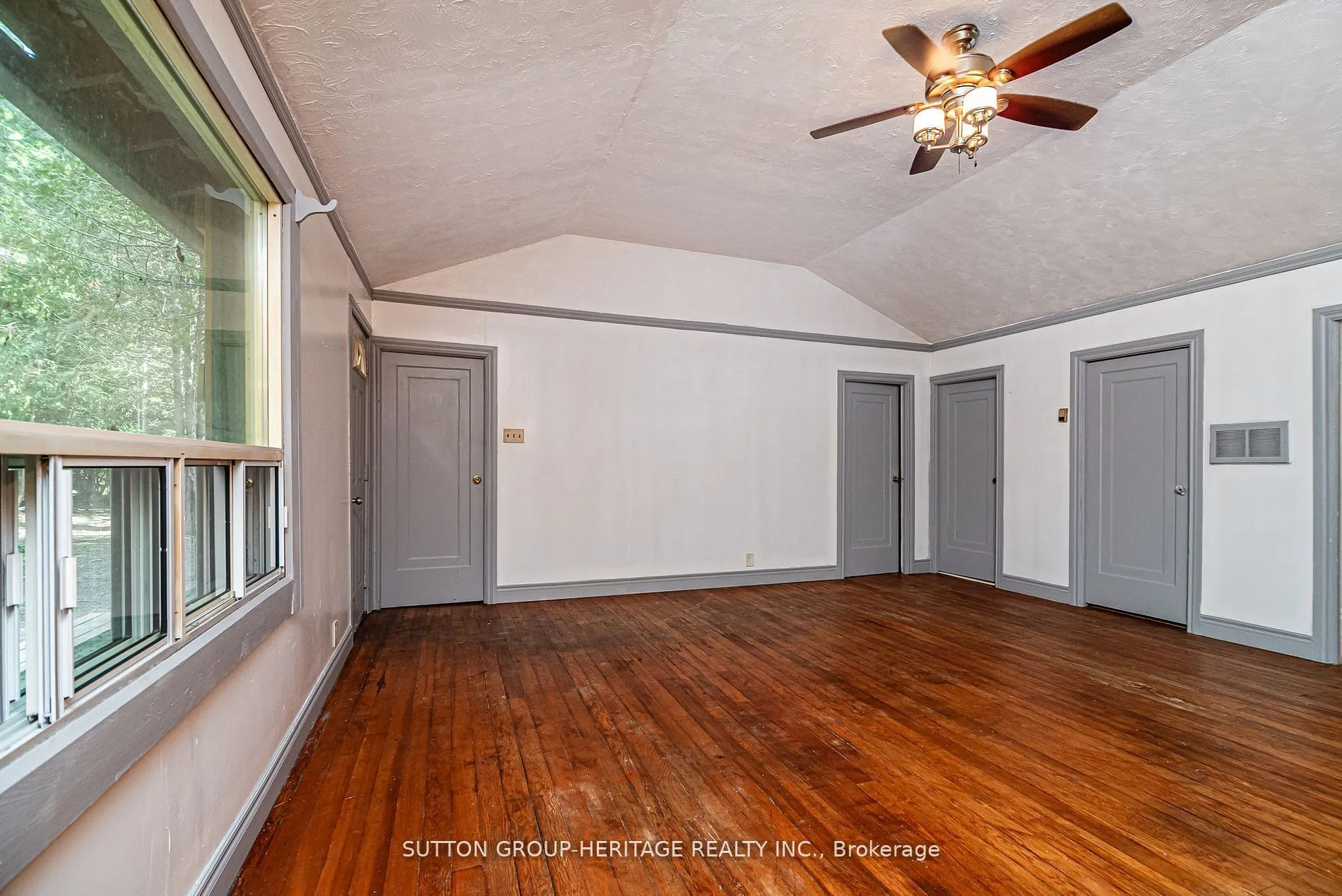 3390A Concession 9 Road, #Smaller House