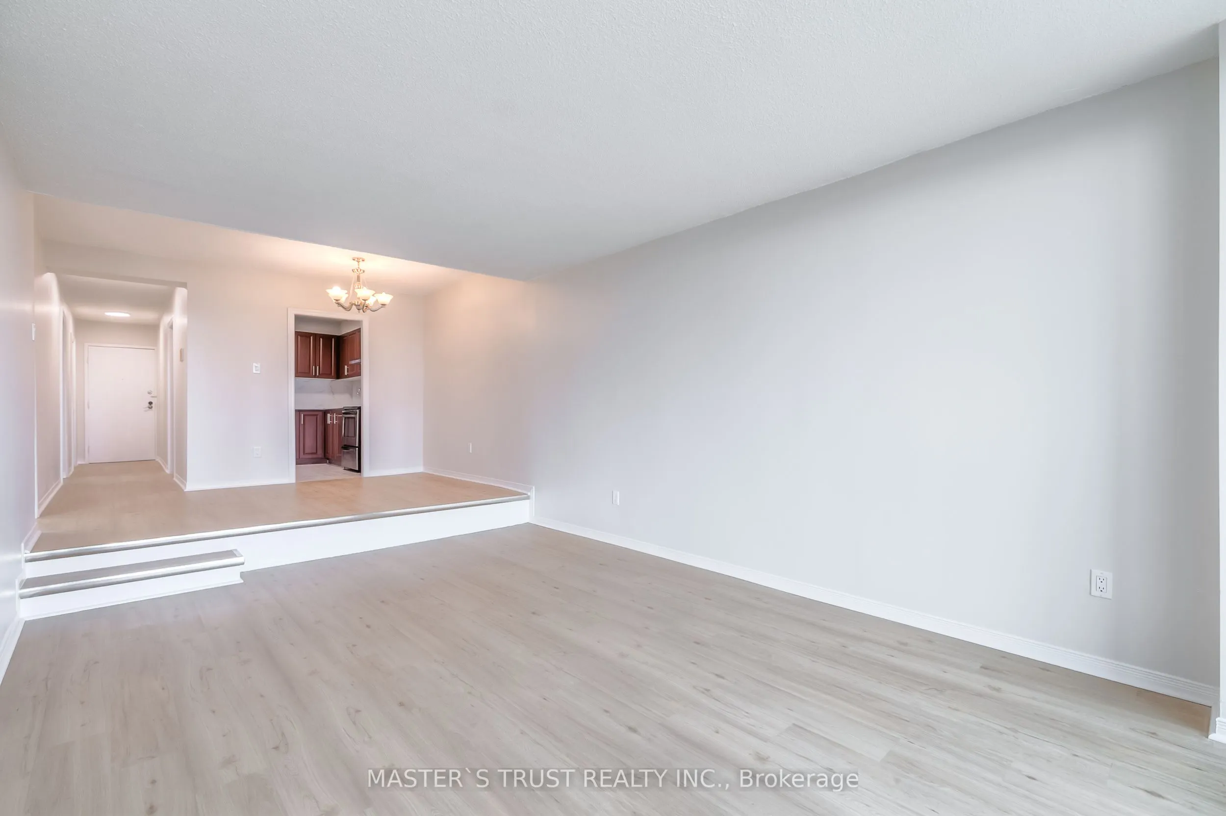 4101 Sheppard Avenue E, #1408