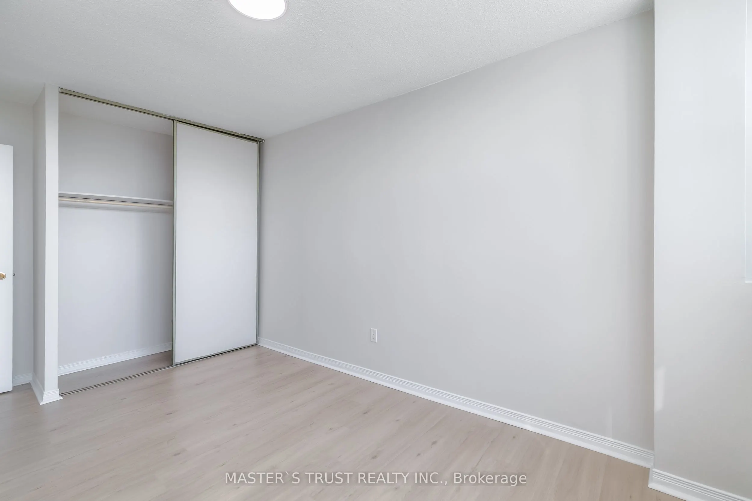 4101 Sheppard Avenue E, #1408