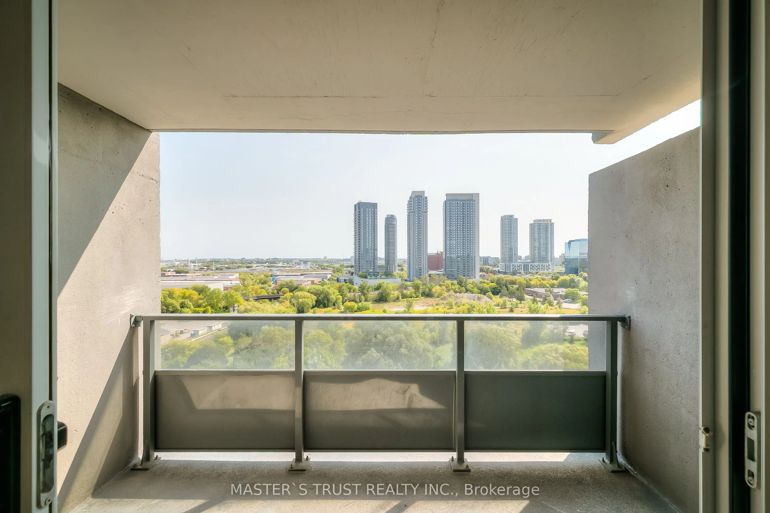 4101 Sheppard Avenue E, #1408