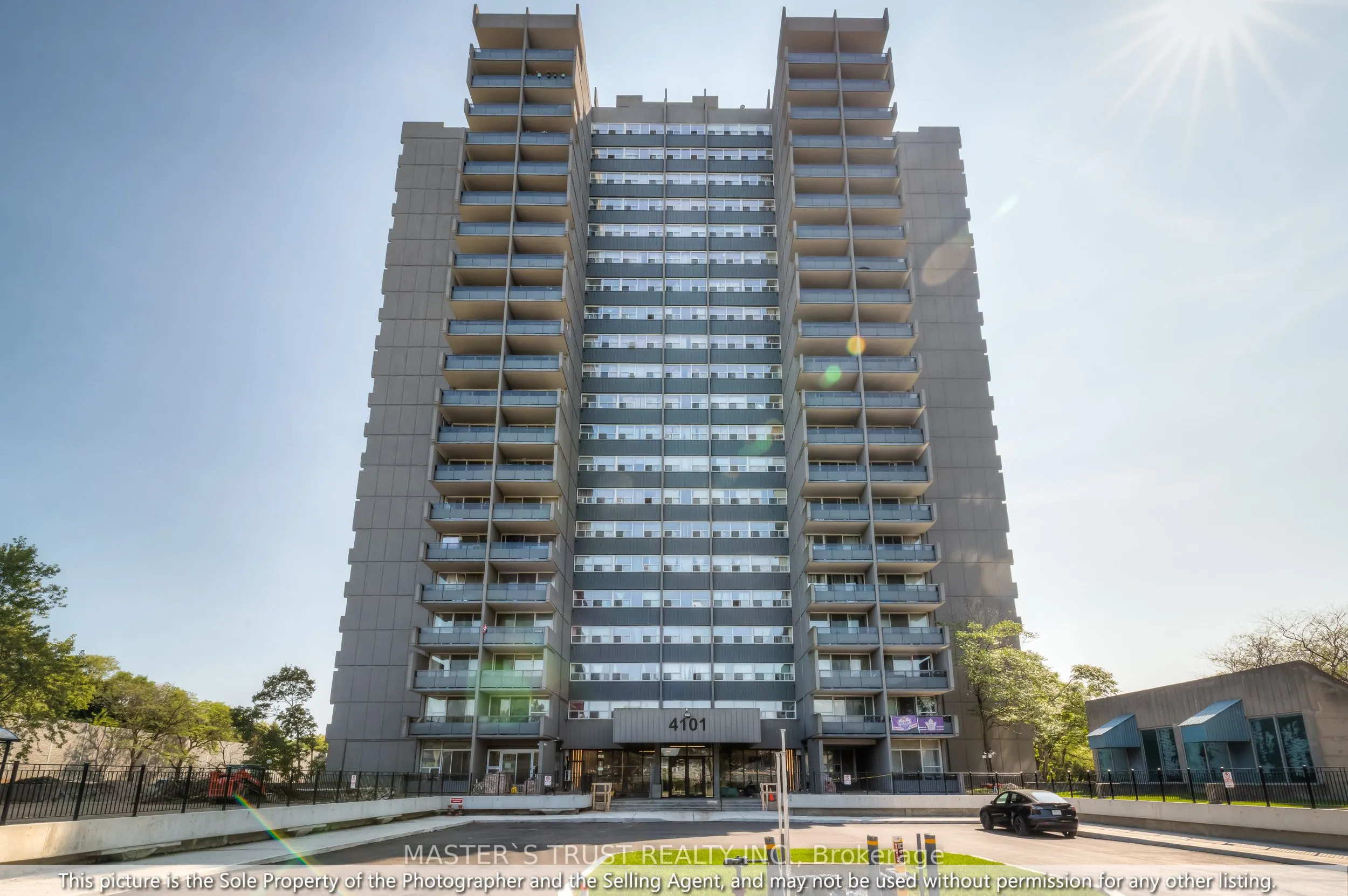 4101 Sheppard Avenue E, #1408