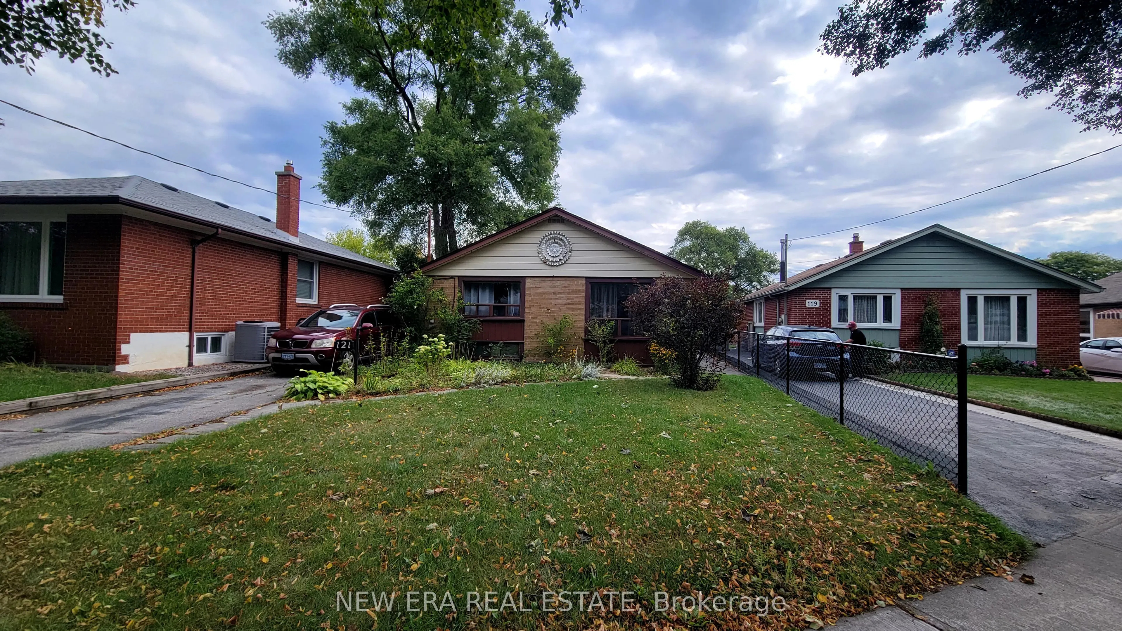121 Pandora Circle