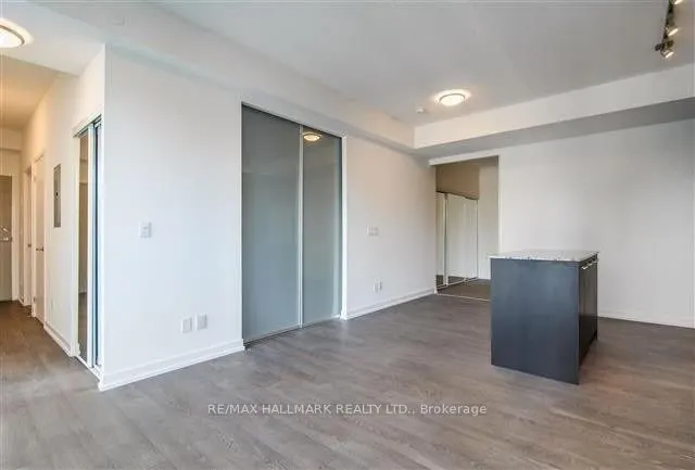 2055 Danforth Avenue, #208