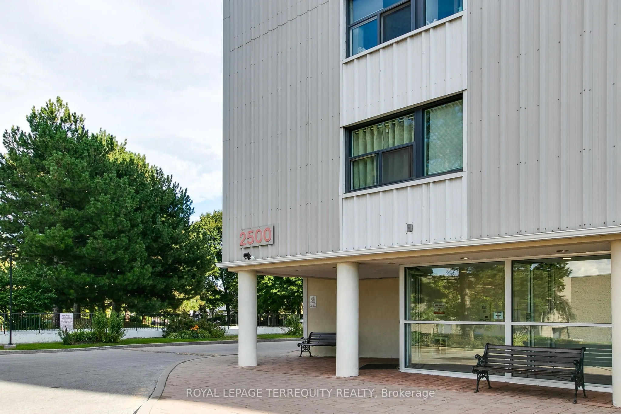 2500 Bridletowne Circle, #207