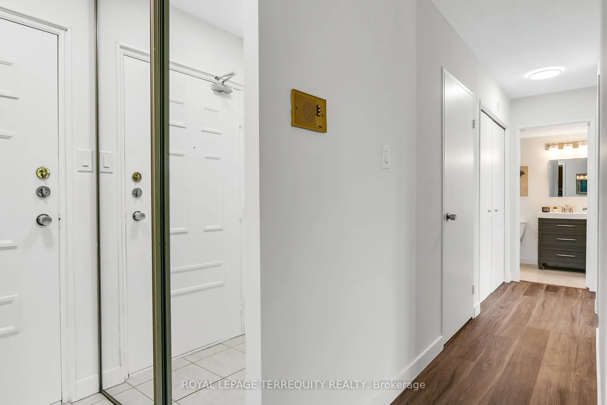 2500 Bridletowne Circle, #207