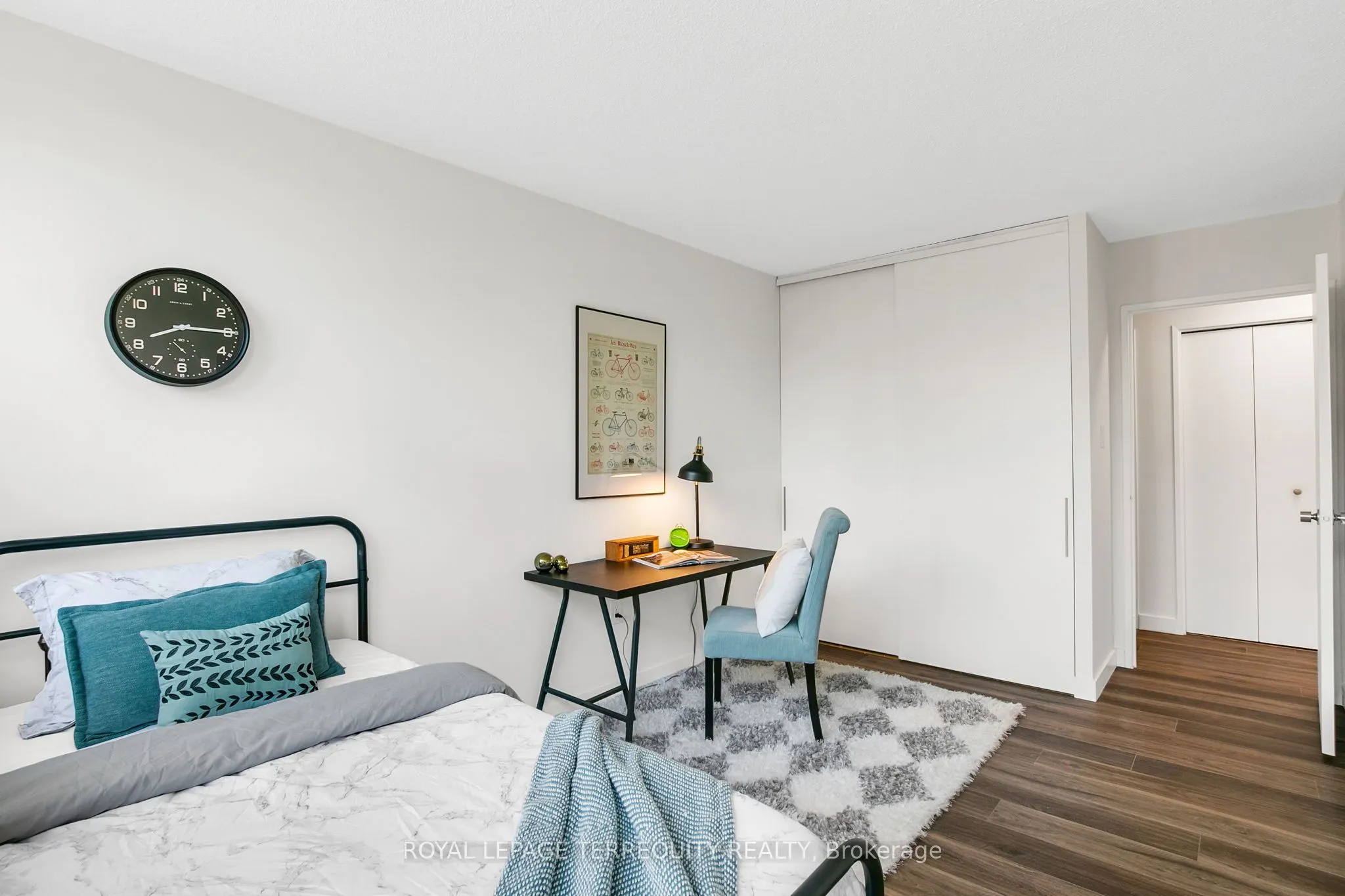2500 Bridletowne Circle, #207