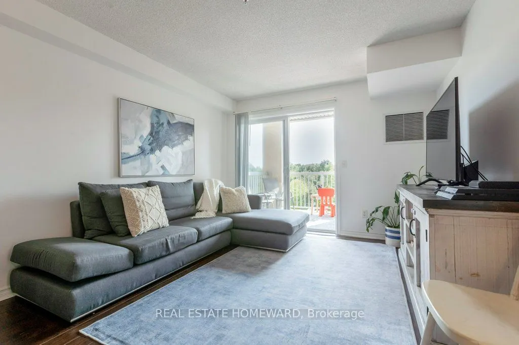 684 Warden Avenue, #302